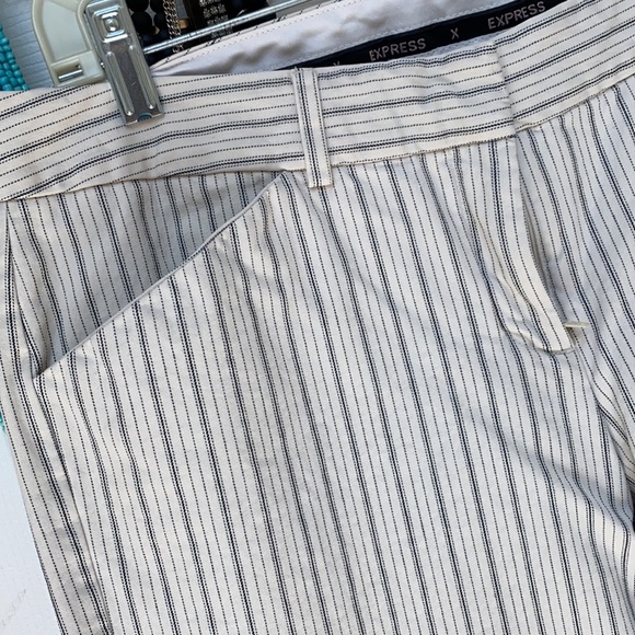 Cream and black capris - Picture 2 of 5